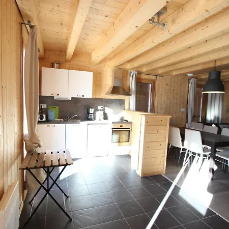 Chalet Mitoyen 3 Niveaux, Jusqu'a 8 Pers, Animaux Admis - Fr-1-549-105 Chamrousse